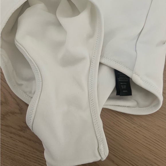 HEIDI KLUM Designer Stunning Sun Muse Classic Demi White One Piece Sz 10 - Picture 7 of 8